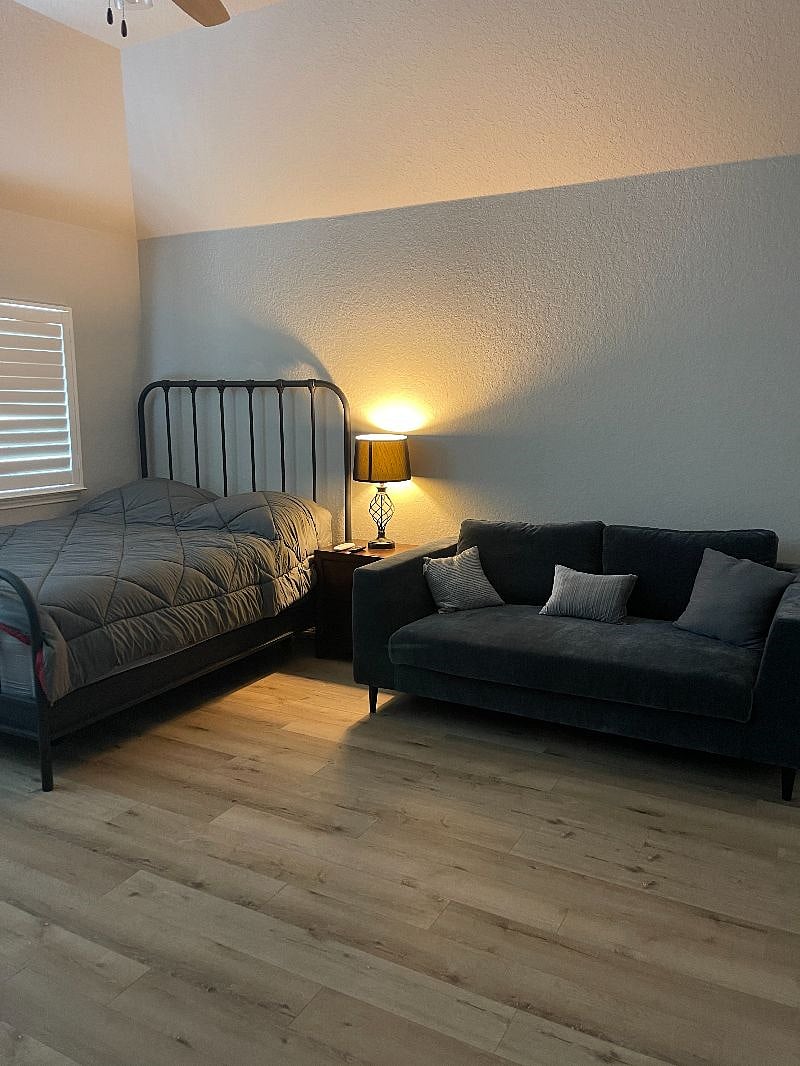 Furnished Finder property 543623_1 photo 1