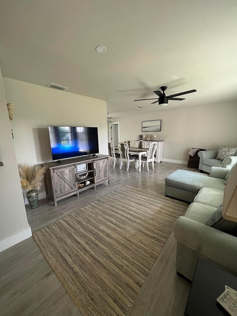 Furnished Finder property 543807_1 photo 24