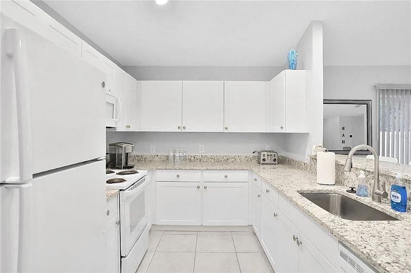 Furnished Finder property 543816_1 photo 11