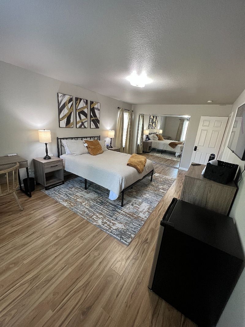 Room 2
