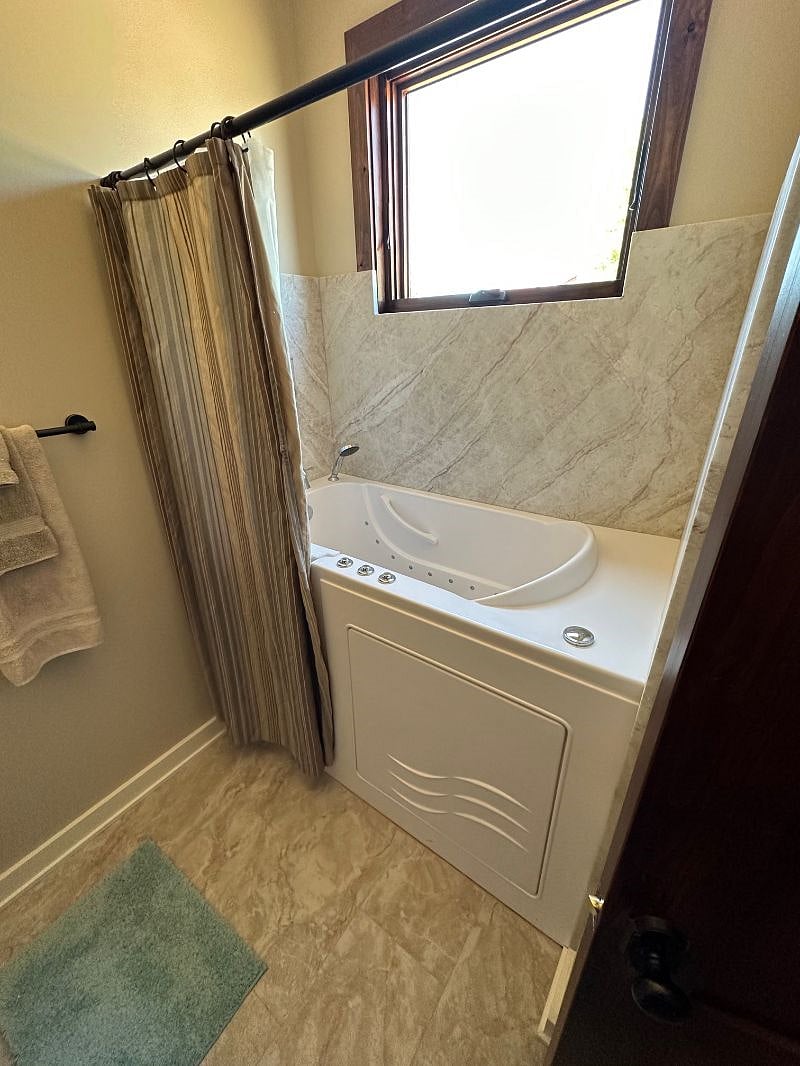 Furnished Finder property 543846_1 photo 6