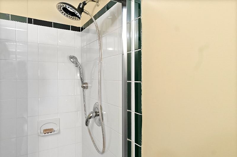 Furnished Finder property 543874_1 photo 9