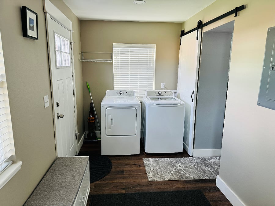 Furnished Finder property 543884_1 photo 18