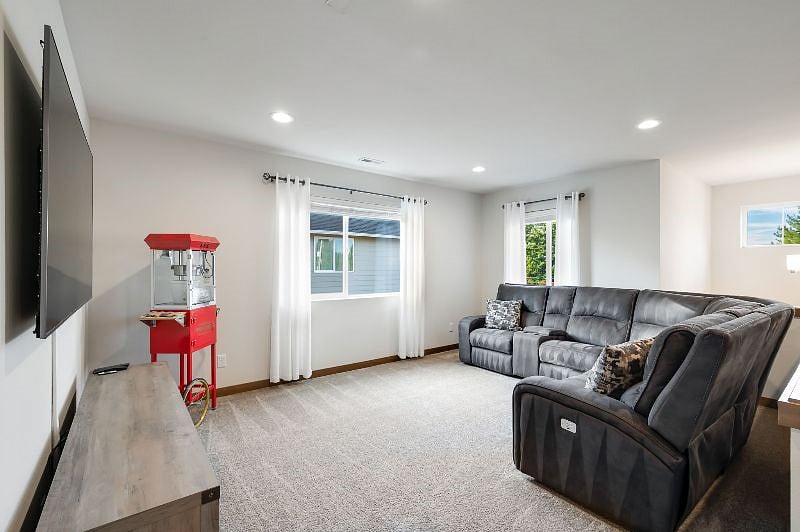 Furnished Finder property 543893_1 photo 32