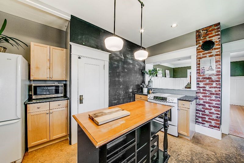 Furnished Finder property 543971_1 photo 8