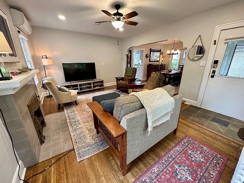 Furnished Finder property 544028_2 photo 5