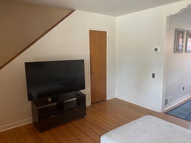 Furnished Finder property 544129_1 photo 7