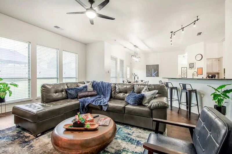 Furnished Finder property 544223_1 photo 4