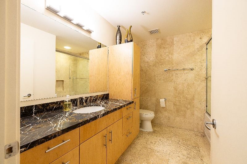 Secondary bathroom