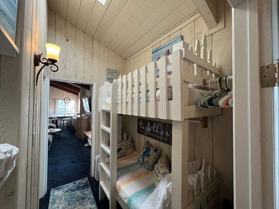Furnished Finder property 544227_1 photo 23