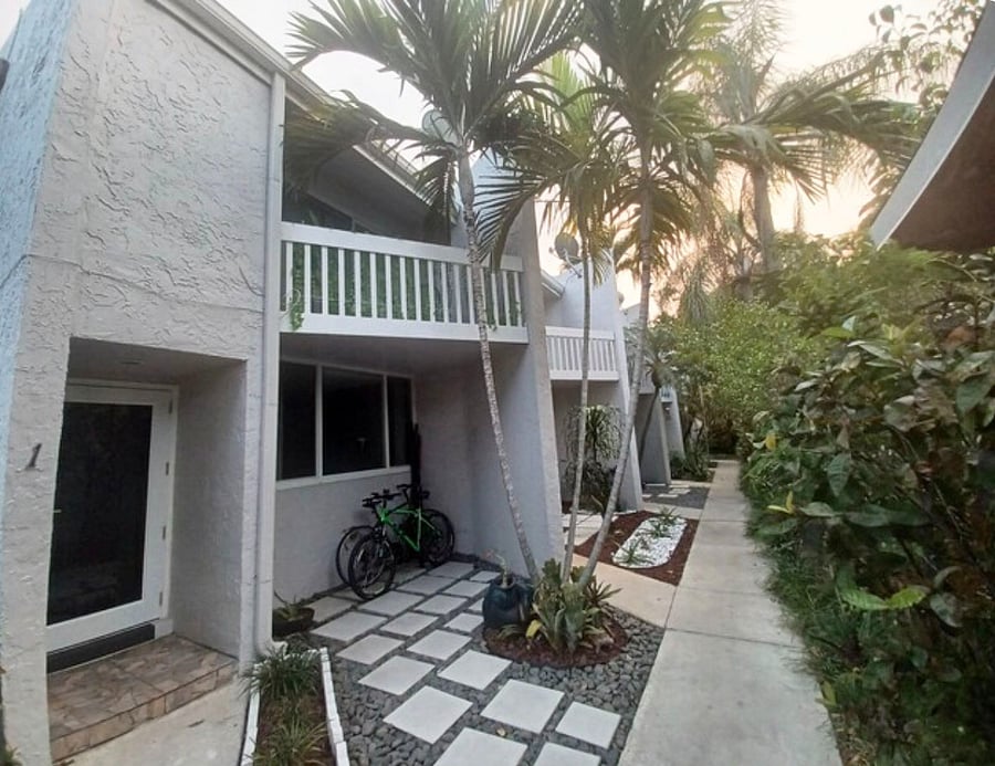 Exterior Entrance with Easy Access