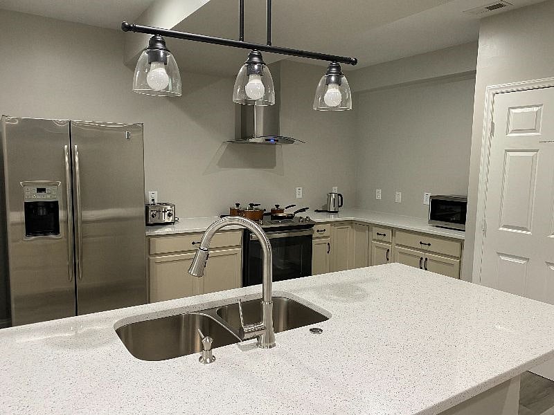 Furnished Finder property 544299_1 photo 3