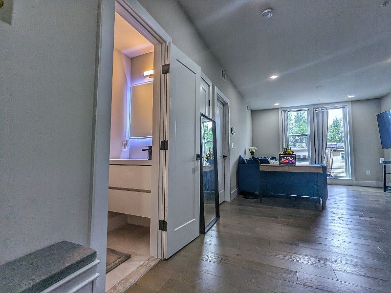 Furnished Finder property 544301_1 photo 9