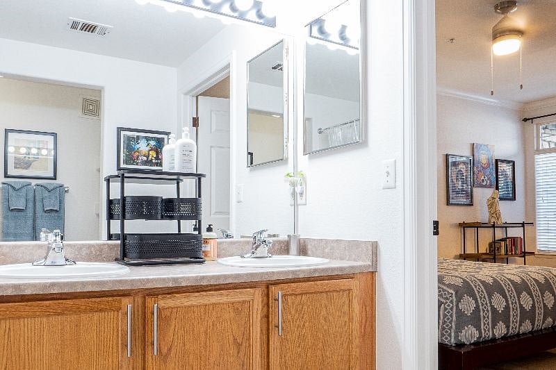 Furnished Finder property 544427_1 photo 12