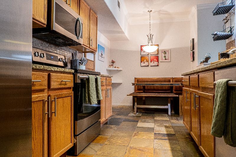 Furnished Finder property 544427_1 photo 14