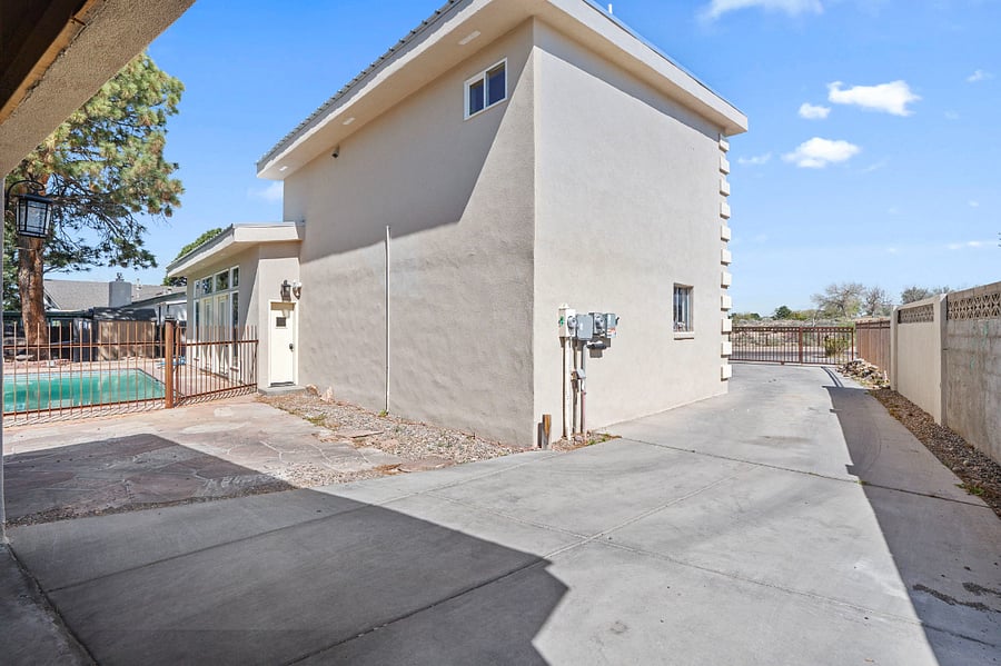 Furnished Finder property 544436_1 photo 16