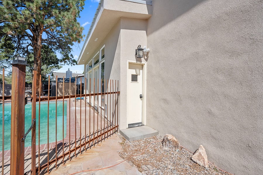 Furnished Finder property 544436_1 photo 18
