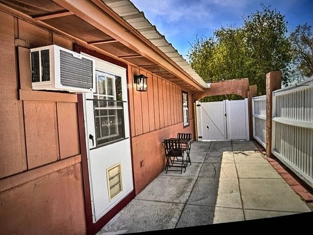 Furnished Finder property 544484_1 photo 4