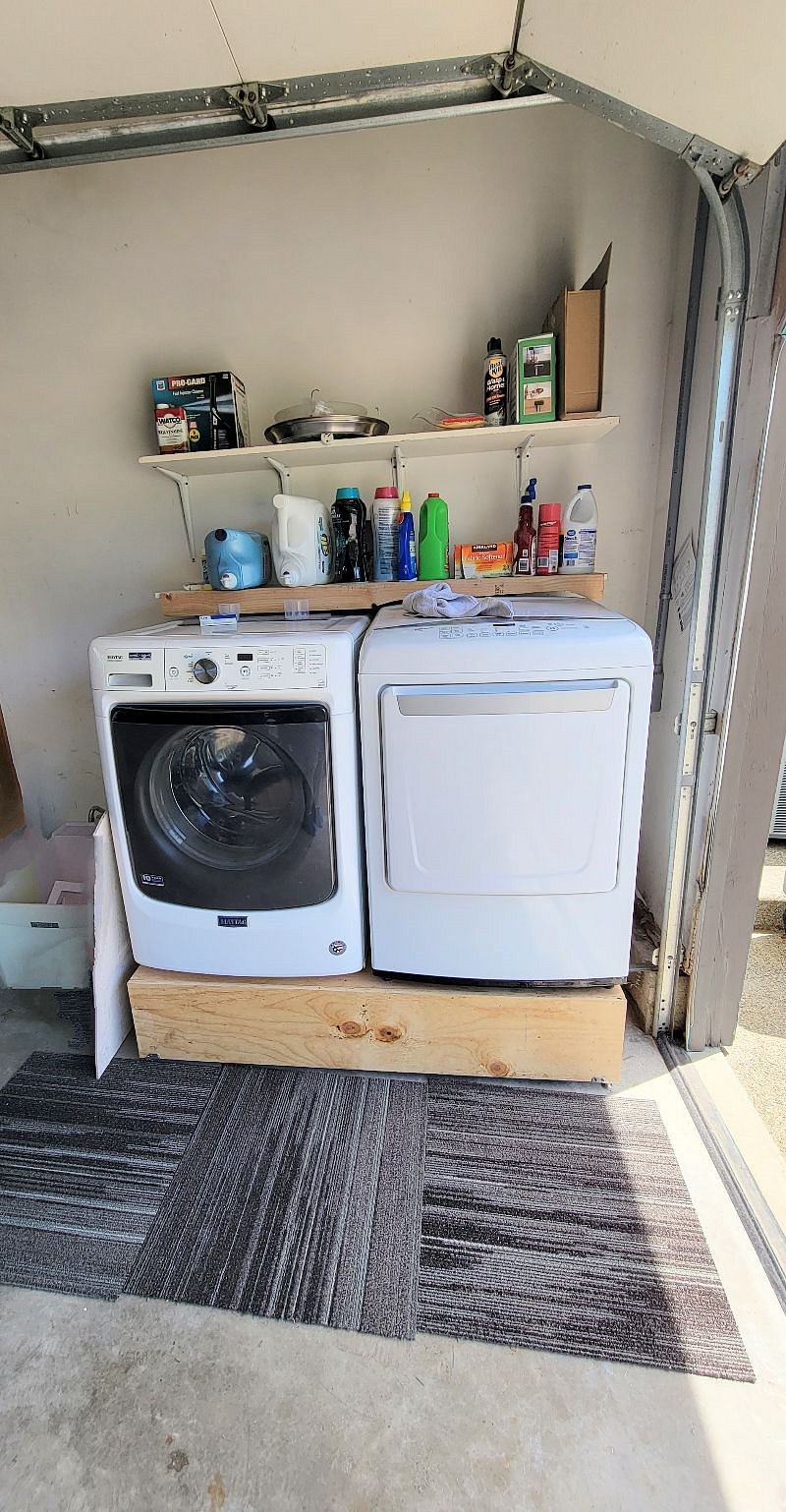Shared Laundry in Garage