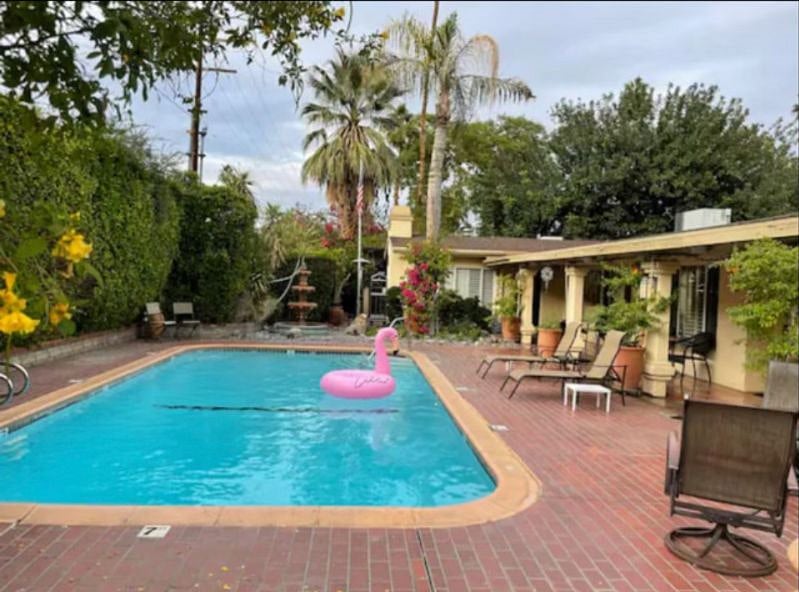 Furnished Finder property 544532_1 photo 18