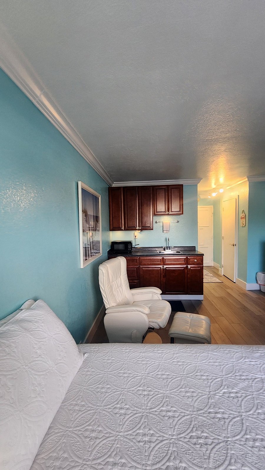 Furnished Finder property 544549_1 photo 3