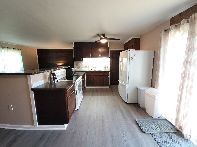 Furnished Finder property 544580_1 photo 9