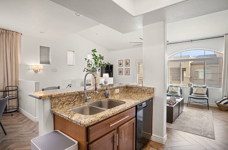 Furnished Finder property 544629_1 photo 8