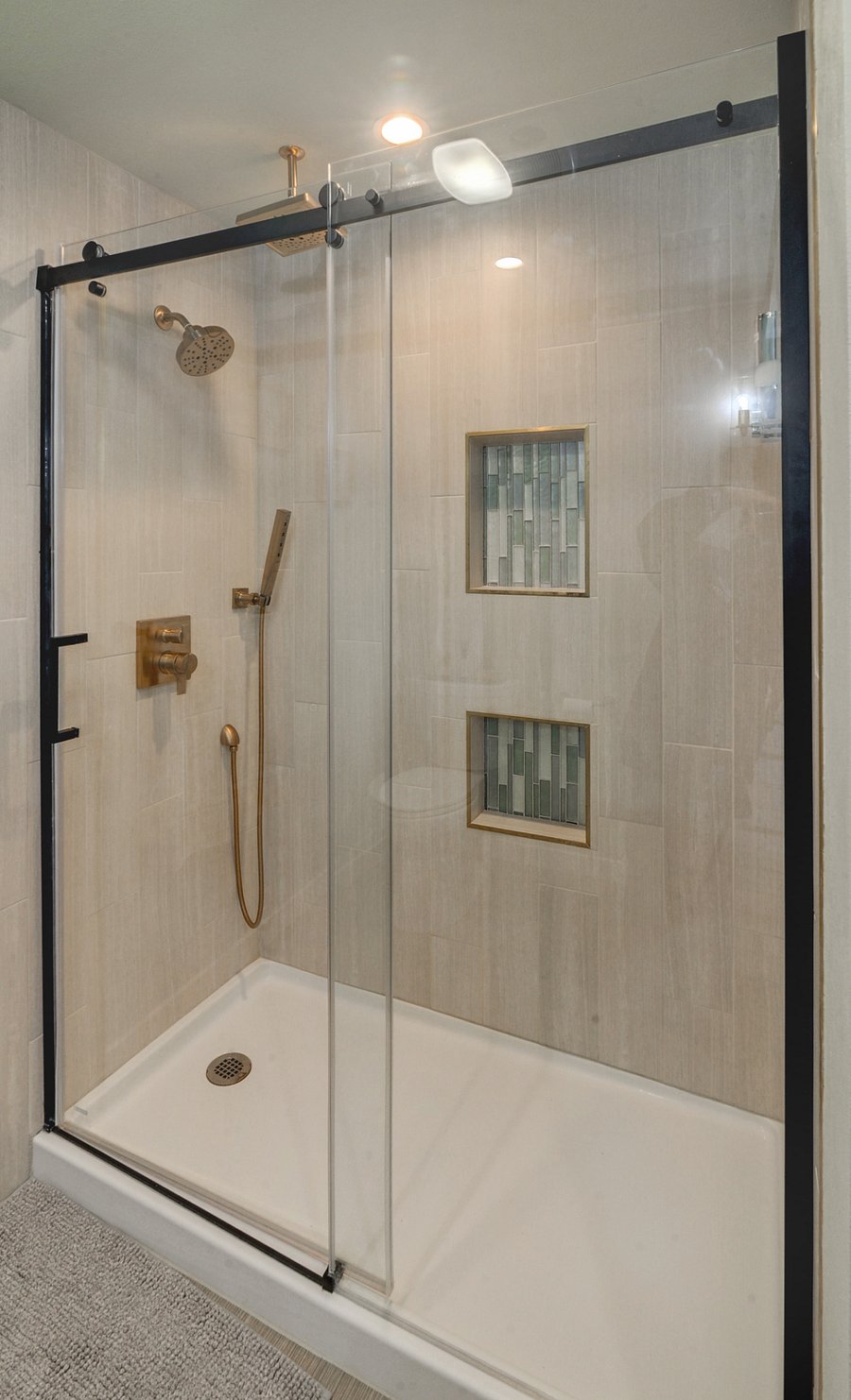 Furnished Finder property 544638_1 photo 38