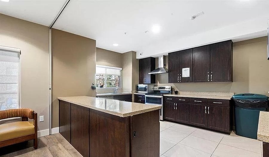 Furnished Finder property 544820_1 photo 43
