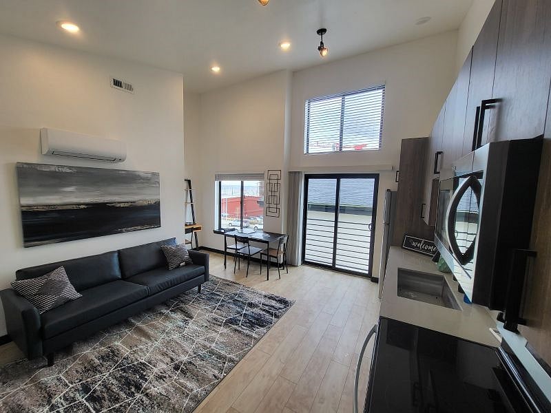 Furnished Finder property 544865_1 photo 1