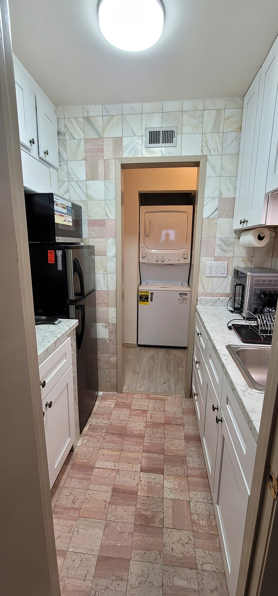 Furnished Finder property 545024_1 photo 4