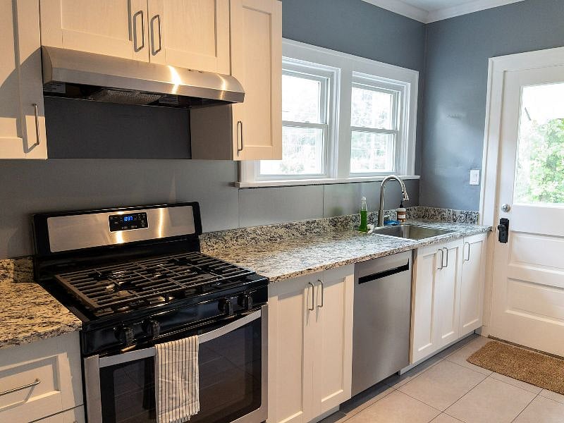Furnished Finder property 545093_1 photo 4