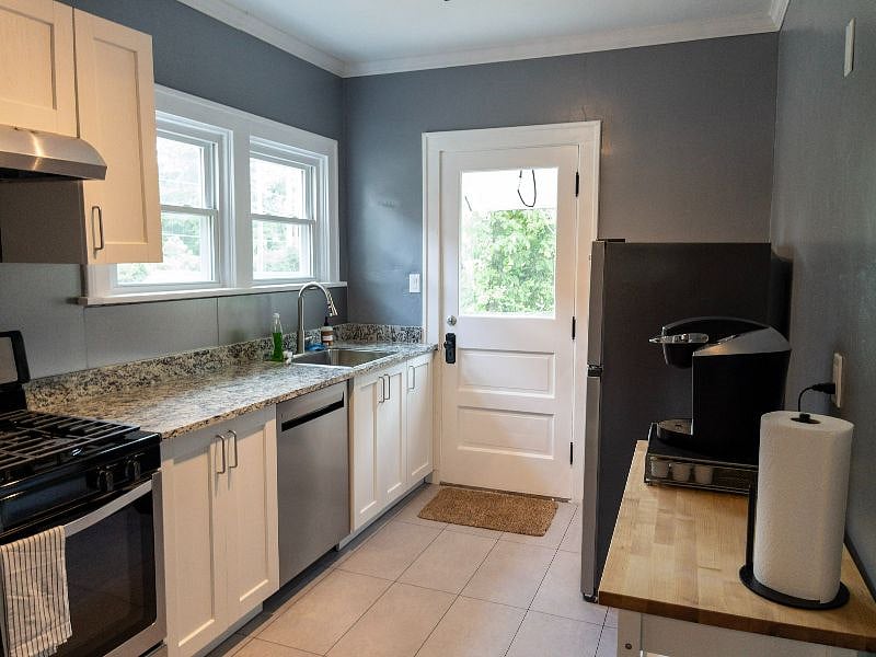 Furnished Finder property 545093_1 photo 13