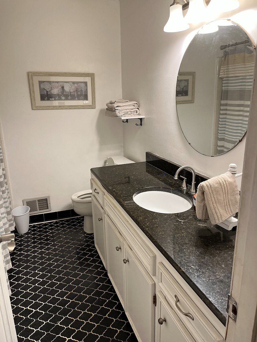 Furnished Finder property 545129_1 photo 12