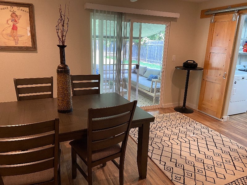 Furnished Finder property 545170_1 photo 4
