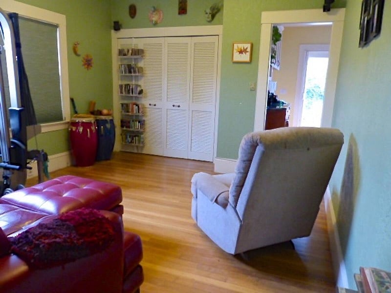 Family room with 65" Samsung Smart TV, DVR, etc.  Rollaway bed and screen make the 3rd bedroom.  Also, an airbed available for guests.