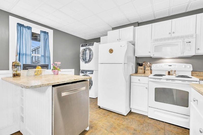 Furnished Finder property 545206_1 photo 5
