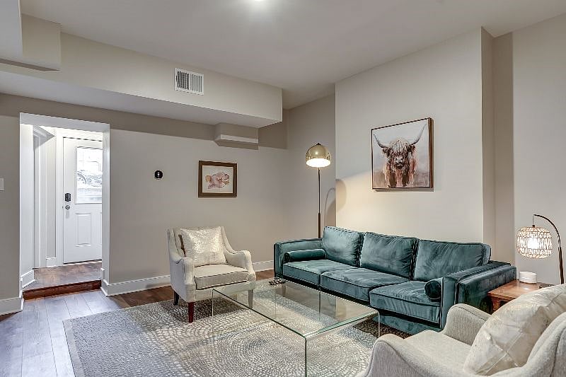 Furnished Finder property 545210_1 photo 3