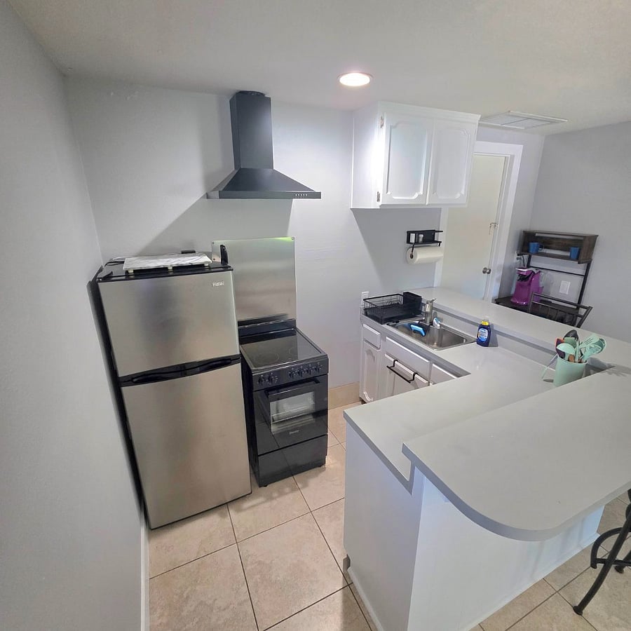 Furnished Finder property 545270_1 photo 4