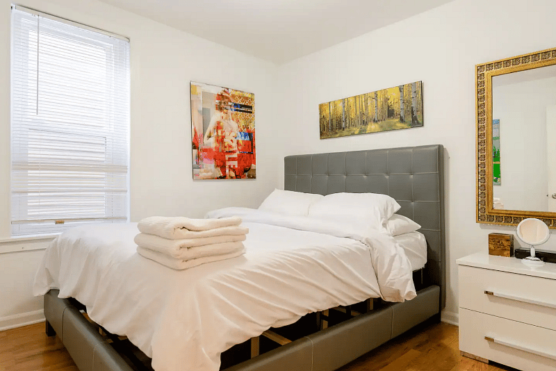 Queen size bed