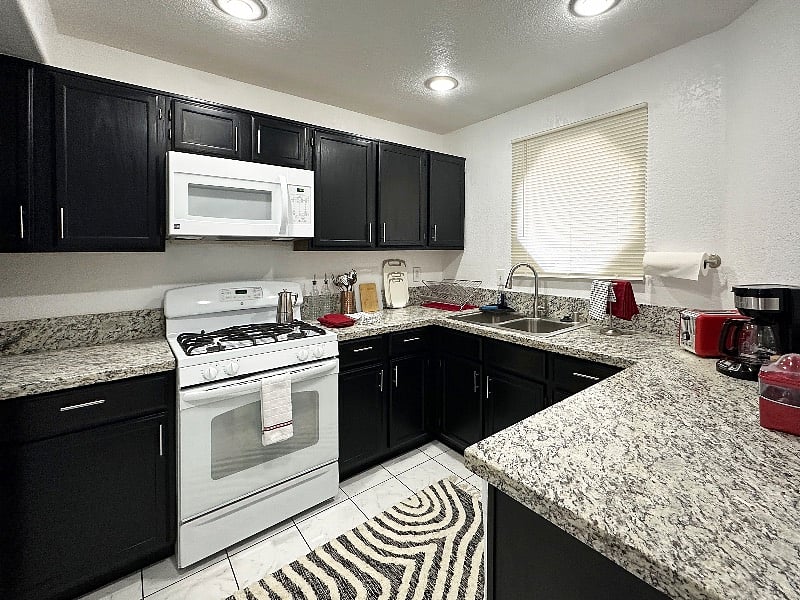 Furnished Finder property 545303_1 photo 7