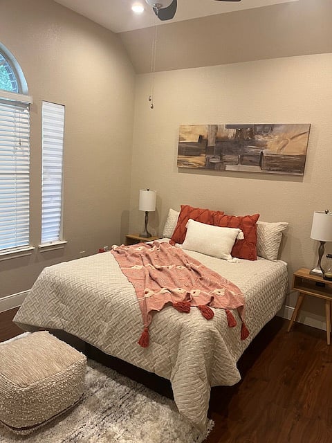 Furnished Finder property 545353_1 photo 1