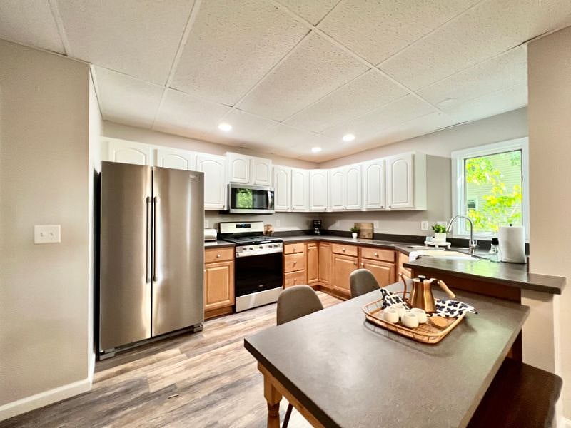Furnished Finder property 545438_1 photo 12