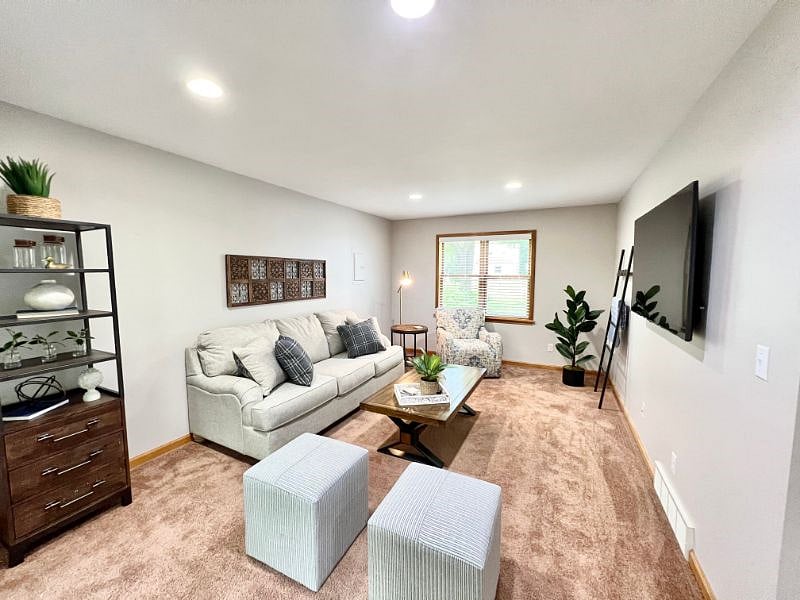 Furnished Finder property 545438_1 photo 23