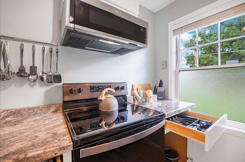 Furnished Finder property 545526_1 photo 11