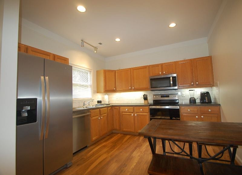 Furnished Finder property 545626_1 photo 7