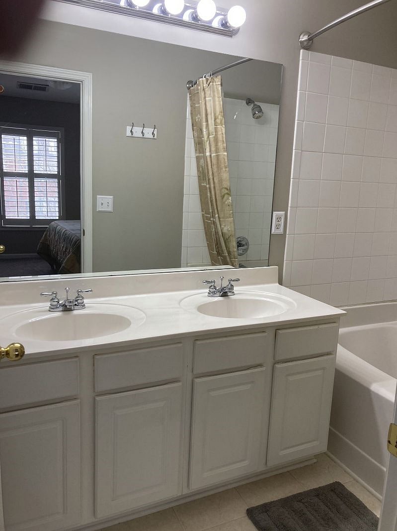 Master bathroom.