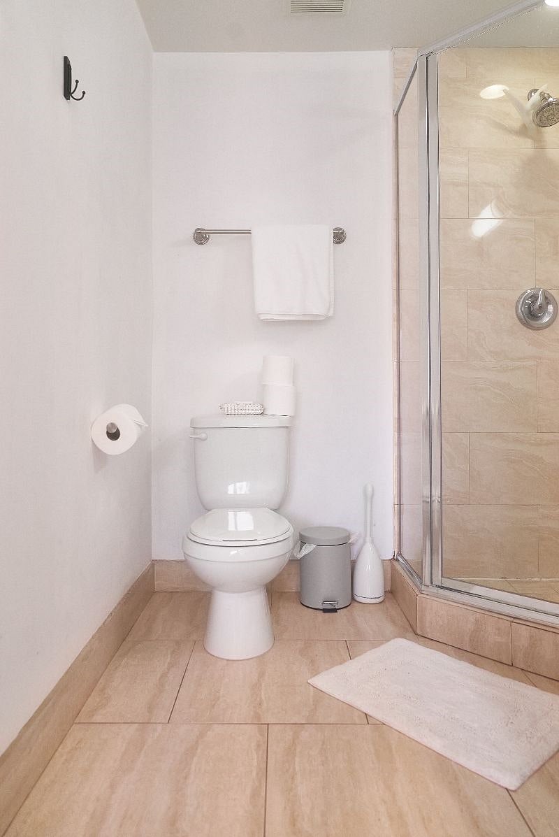 Furnished Finder property 545700_1 photo 26