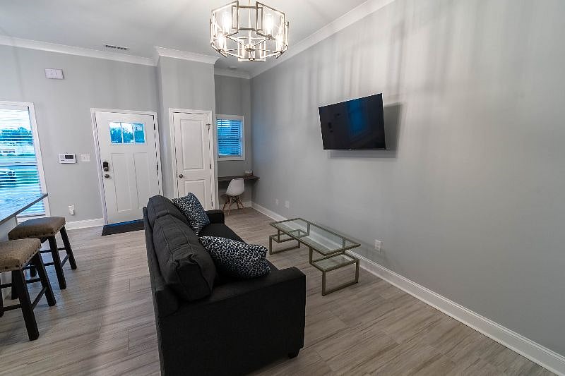Furnished Finder property 545707_1 photo 2