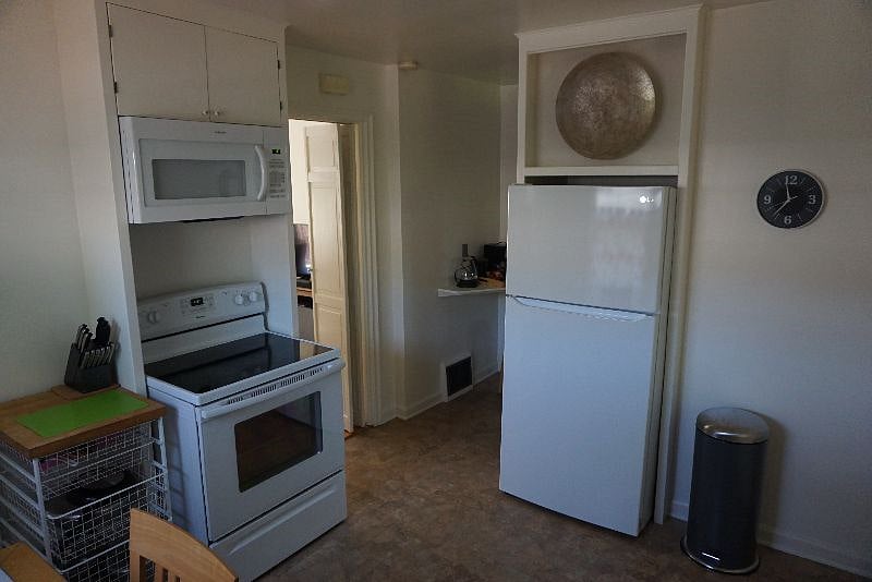 Full sized microwave and refrigerator